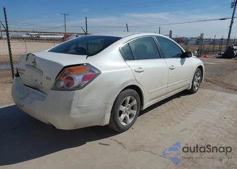 2007 Nissan Altima 2.5 S from USA, damaged, VIN 1N4AL21E47C228681